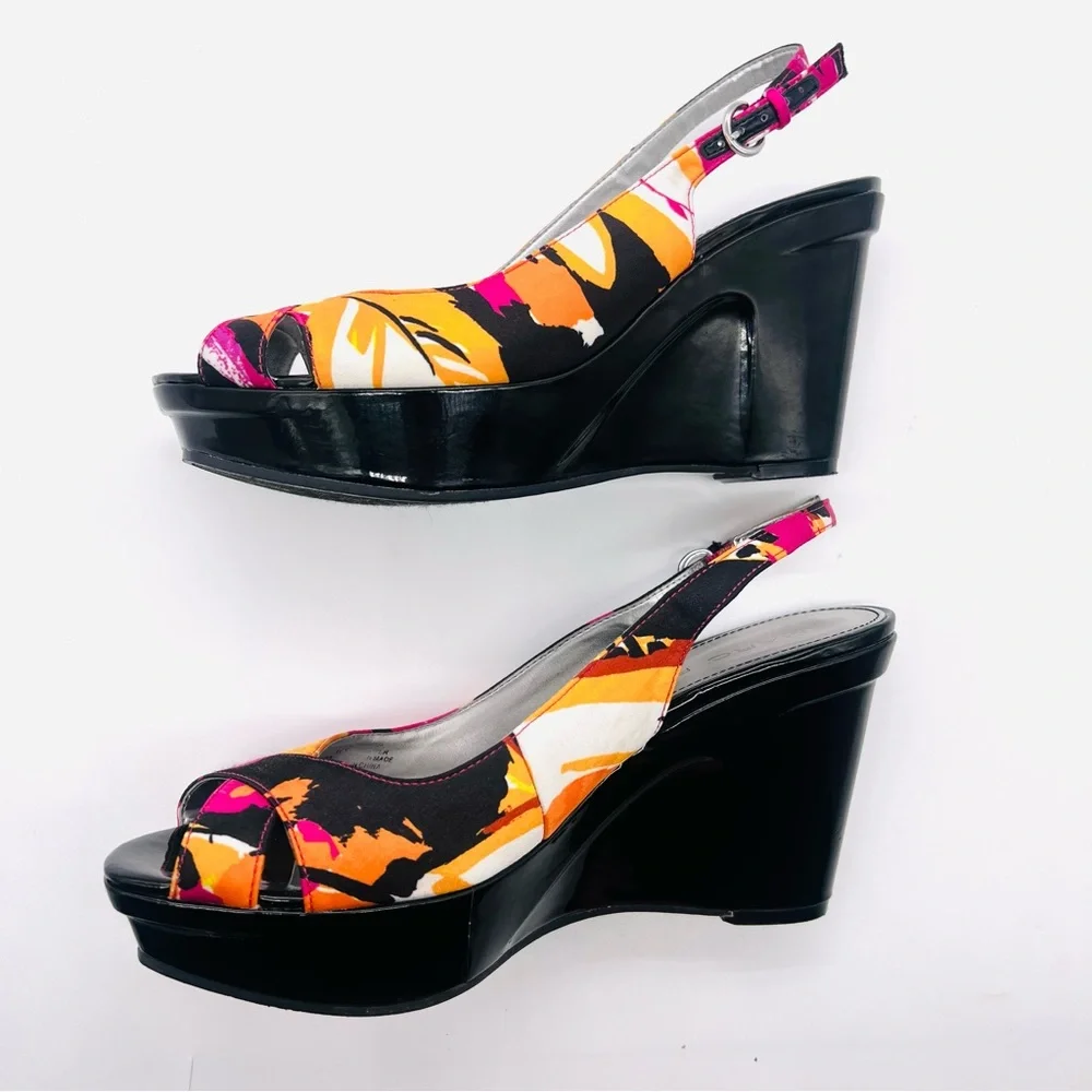 MARC FISHER Platform Peep Toe Wedges Sandals Shoes Multi Color Black Pat…